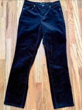 Well Worn Navy Luxe Velvet High-Rise Tapered Pant